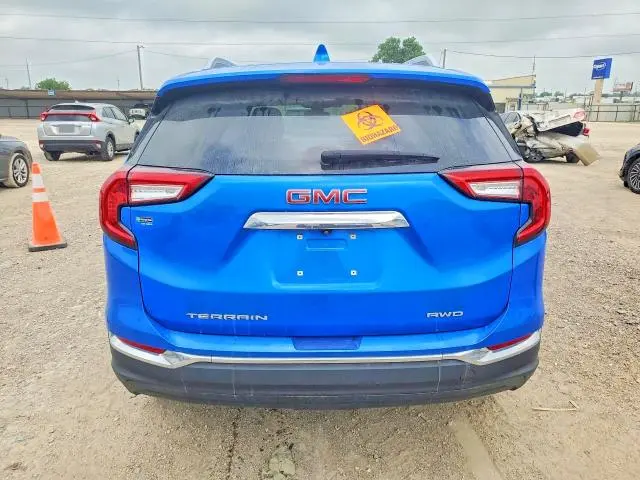 2024 GMC TERRAIN SLT  