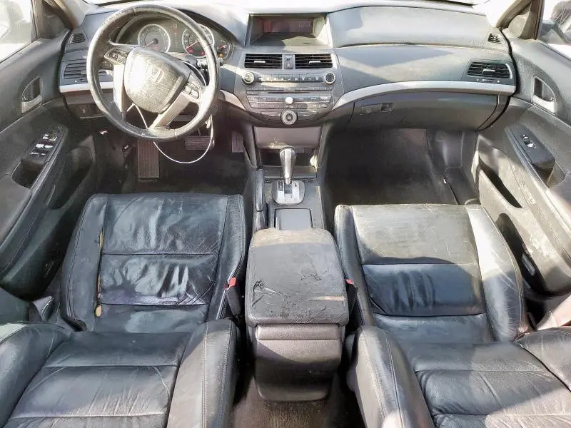 2011 HONDA ACCORD SE  