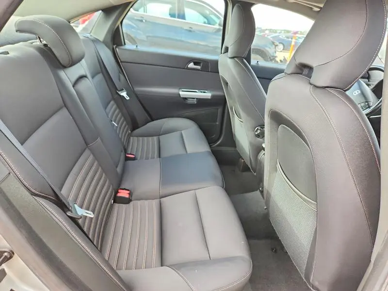 2010 VOLVO S40 2.4I  