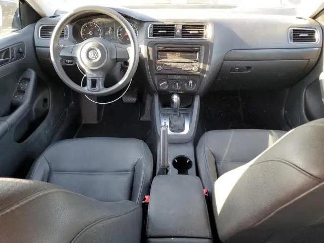 2012 VOLKSWAGEN JETTA SE  