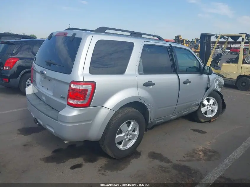 2010 FORD ESCAPE XLT