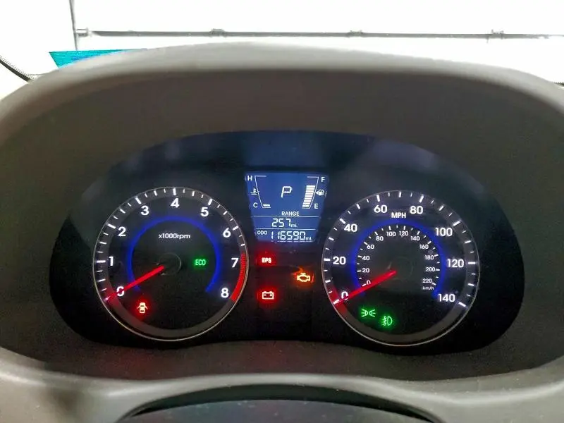 2013 HYUNDAI ACCENT GLS  