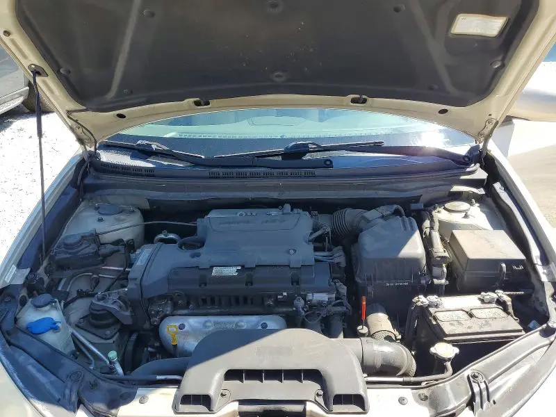 2010 HYUNDAI ELANTRA GLS  