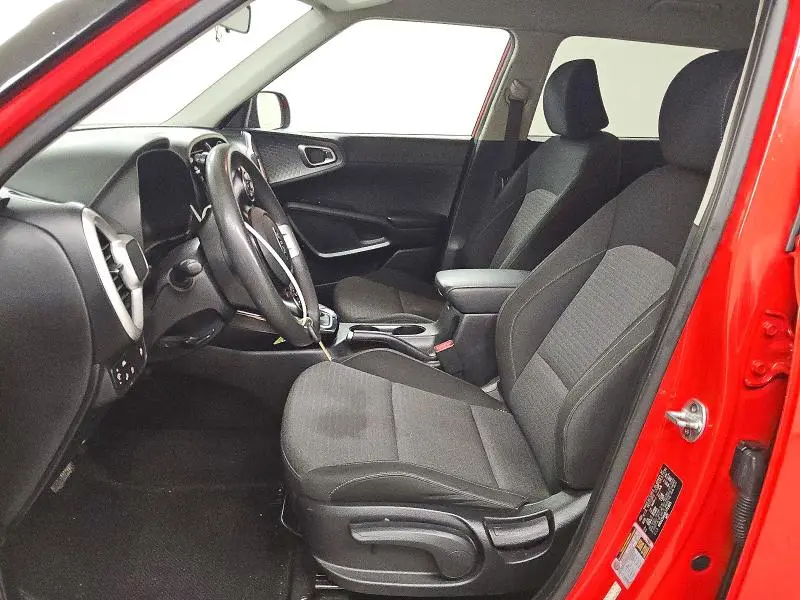 2020 KIA SOUL S  