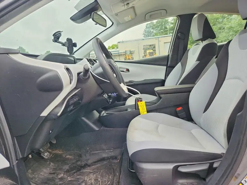 2018 TOYOTA PRIUS TWO  