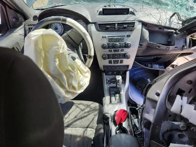 2010 FORD FOCUS SE  