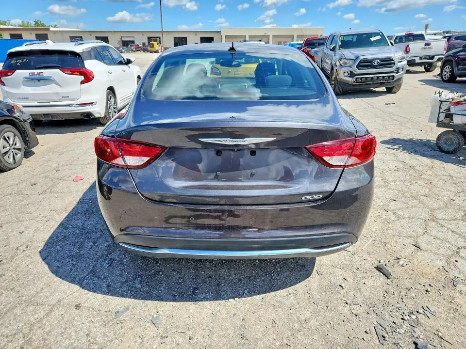 2015 CHRYSLER 200 LIMITED  