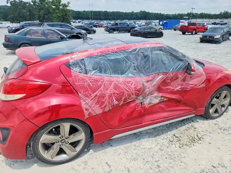 2013 HYUNDAI VELOSTER T   