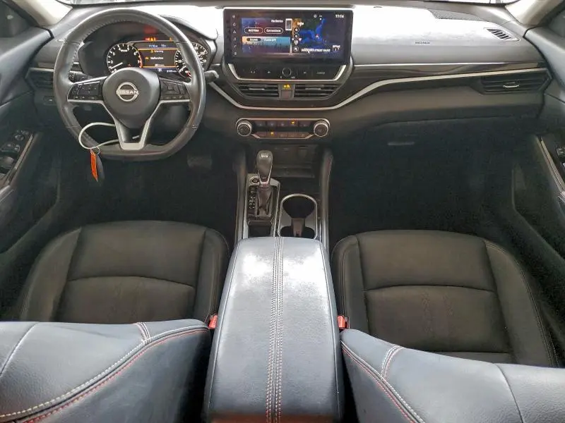 2024 NISSAN ALTIMA SR  