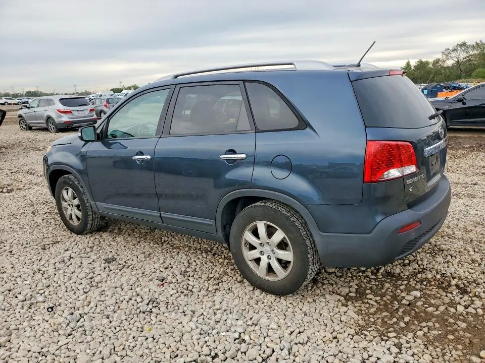 2011 KIA SORENTO LX  
