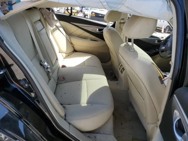 2016 INFINITI Q50 PREMIUM  