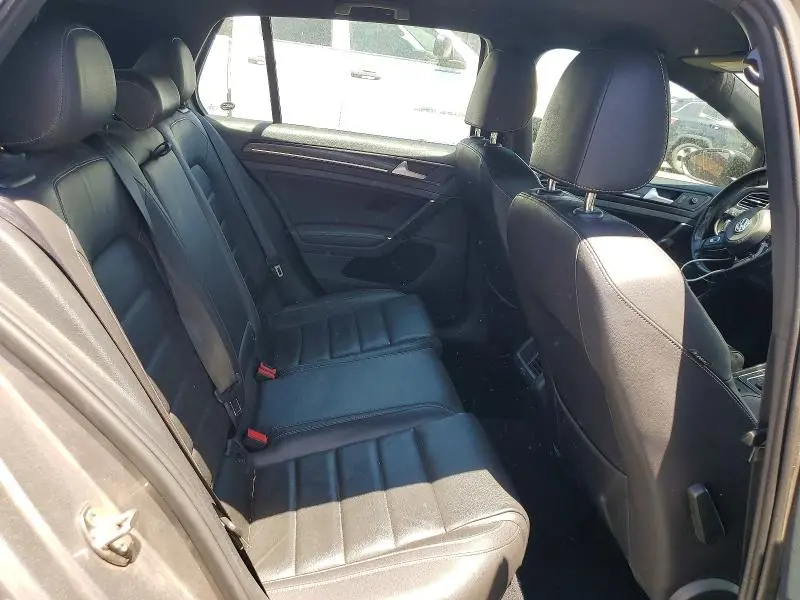 2015 VOLKSWAGEN GOLF R   