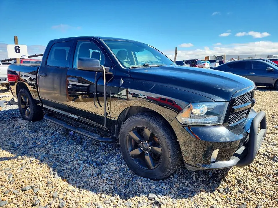 2015 RAM 1500 ST  