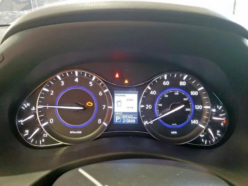 2015 INFINITI QX80   