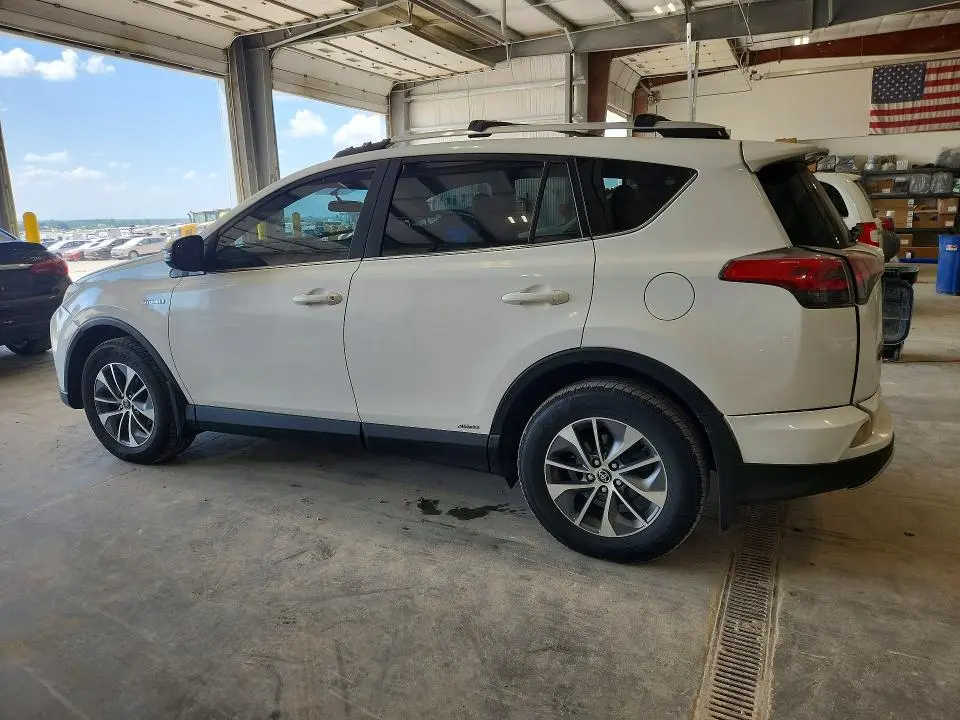 2016 TOYOTA RAV4 HV XLE  