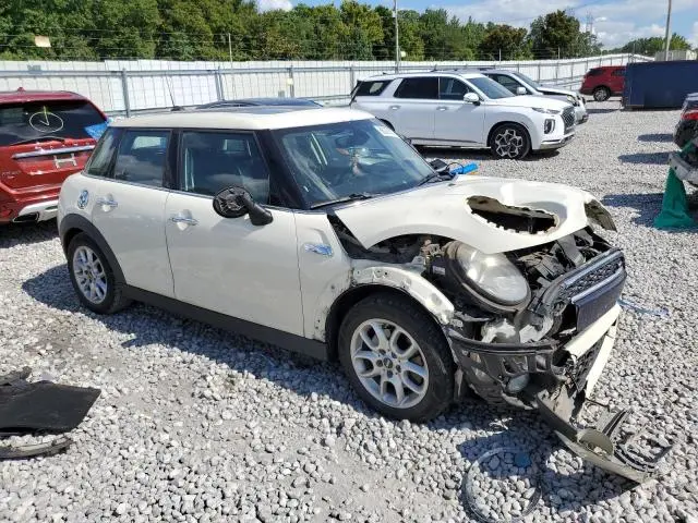 2016 MINI COOPER S  