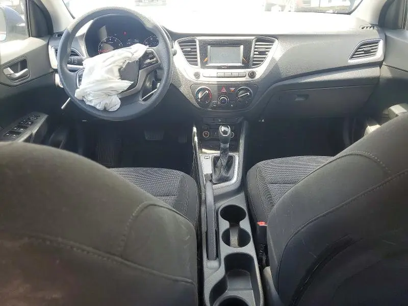 2022 HYUNDAI ACCENT SE  