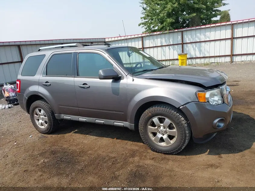 2011 FORD ESCAPE LIMITED