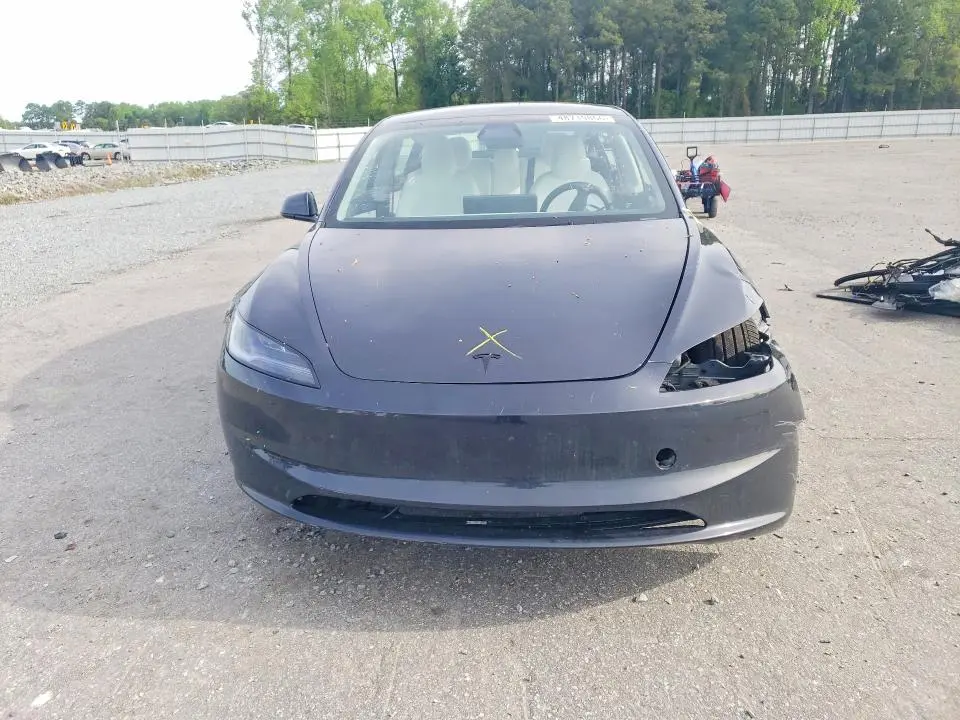2026 TESLA MODEL 3   