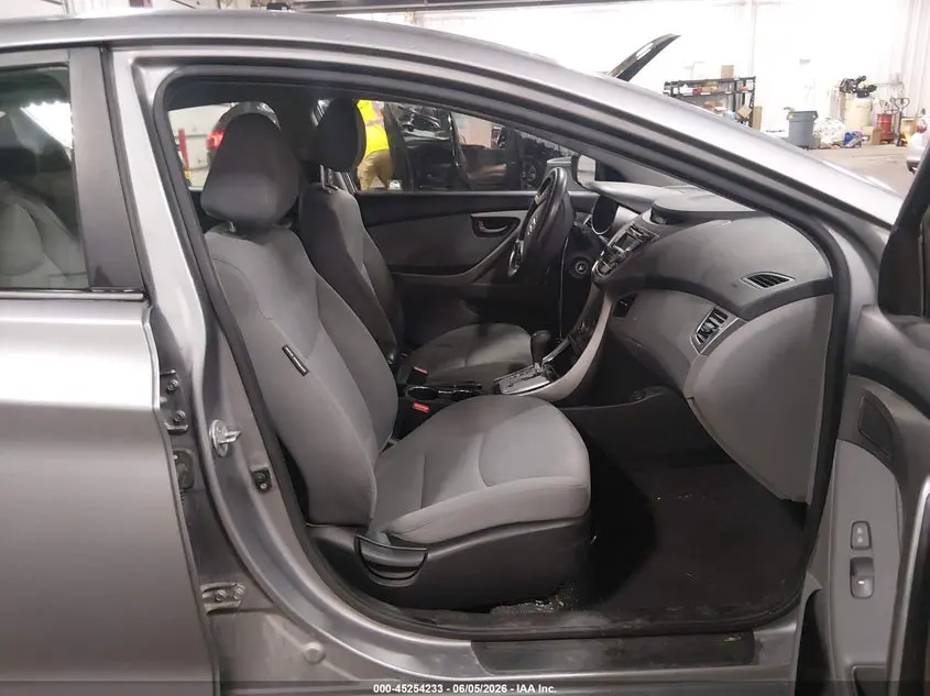 2013 HYUNDAI ELANTRA GLS (ULSAN PLANT)