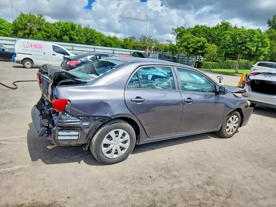 2013 TOYOTA COROLLA L  