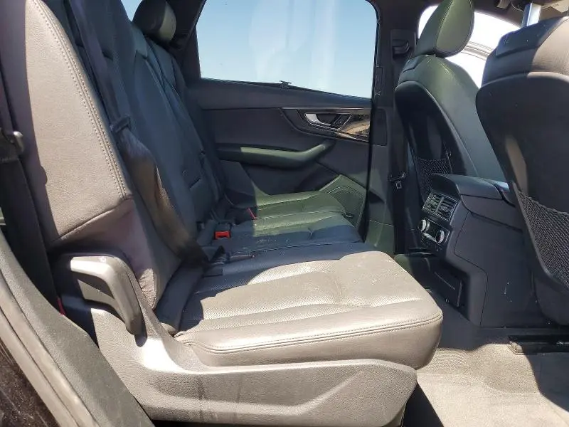 2017 AUDI Q7 PRESTIGE  