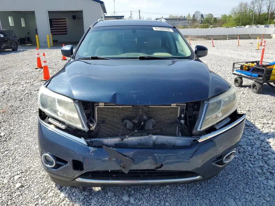2014 NISSAN PATHFINDER SL  