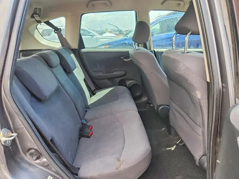 2013 HONDA FIT   