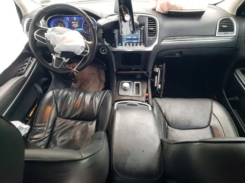 2019 CHRYSLER 300 LIMITED  