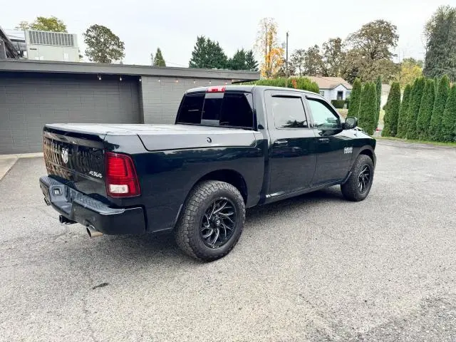 2013 RAM 1500 SPORT