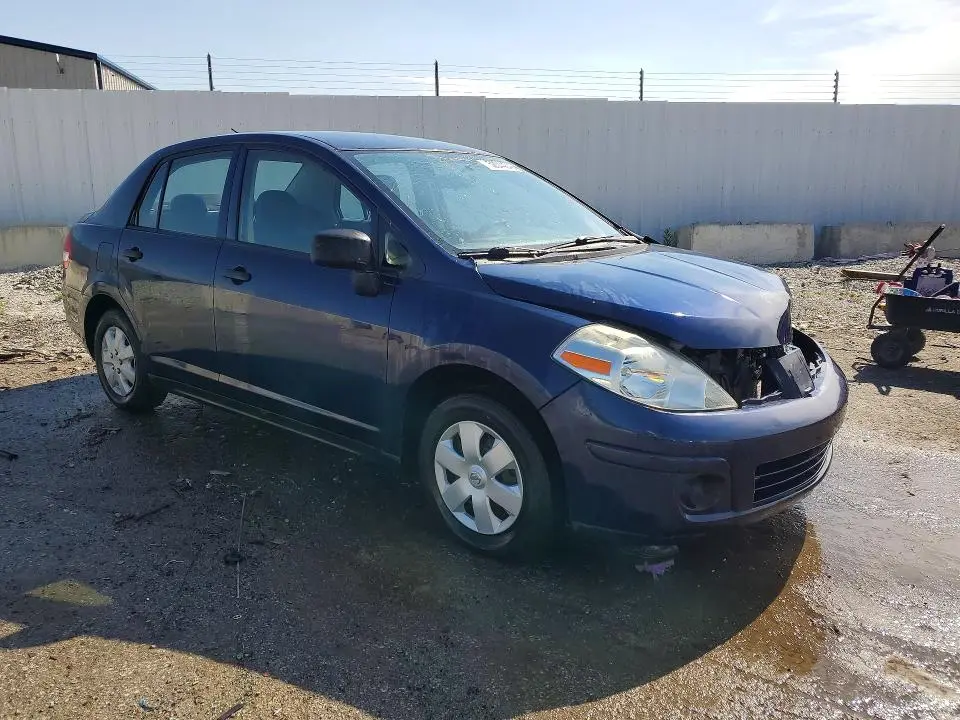 2010 NISSAN VERSA 1.6 BASE  