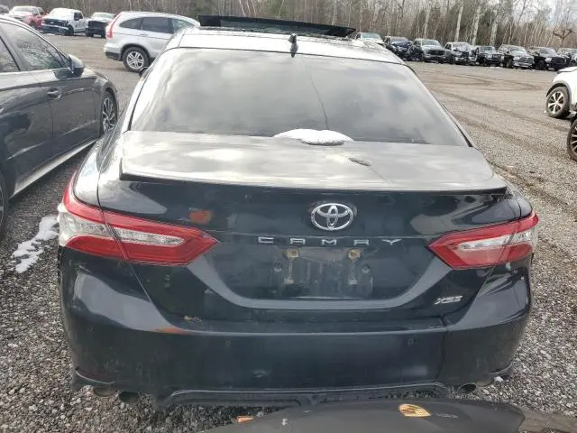 2018 TOYOTA CAMRY XSE  