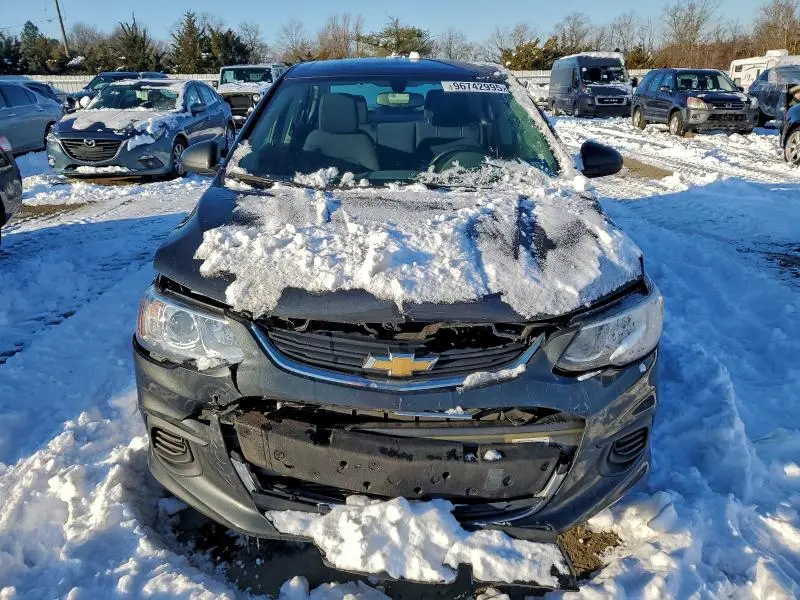 2019 CHEVROLET SONIC LT  