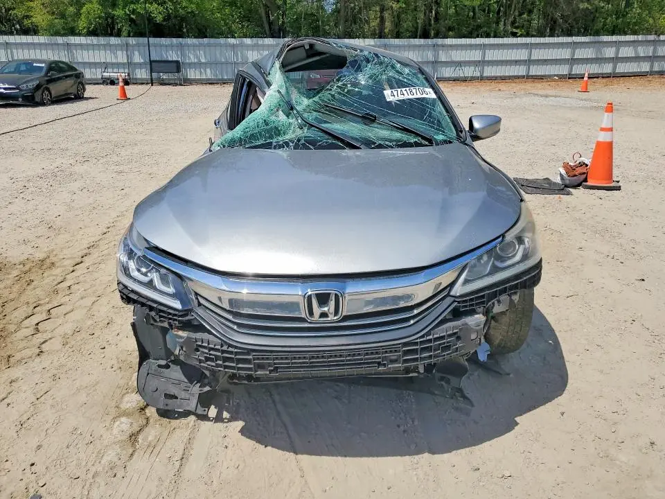2017 HONDA ACCORD LX  