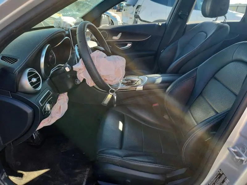 2015 MERCEDES-BENZ C 300  