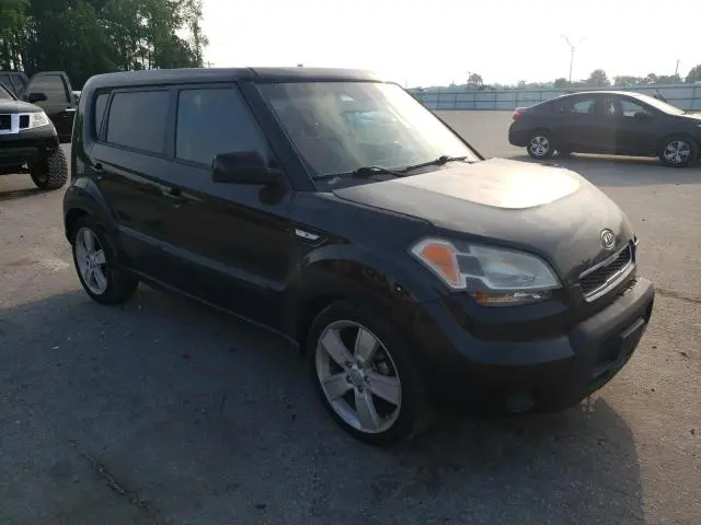 2011 KIA SOUL +  