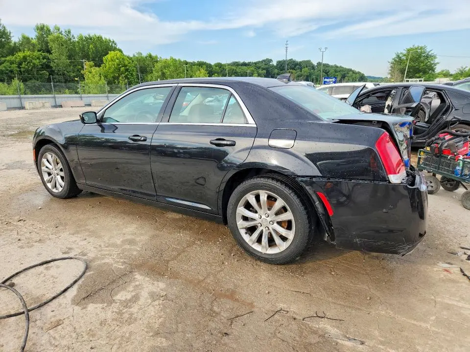 2016 CHRYSLER 300 LIMITED  