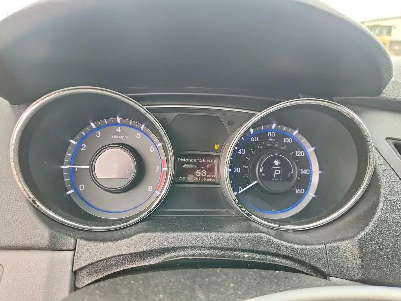 2013 HYUNDAI SONATA GLS  