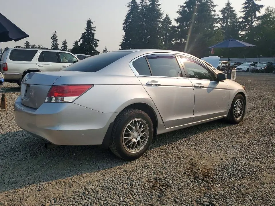 2010 HONDA ACCORD LX  