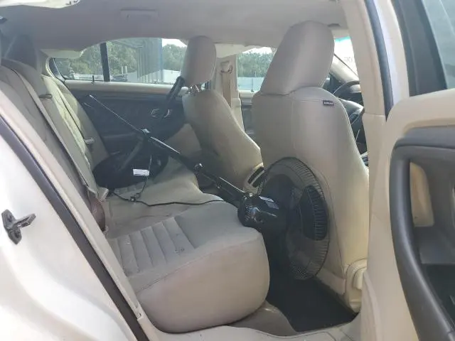 2011 FORD TAURUS SE  
