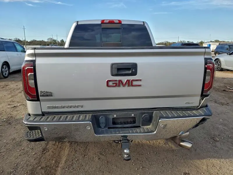 2018 GMC SIERRA K1500 SLT  