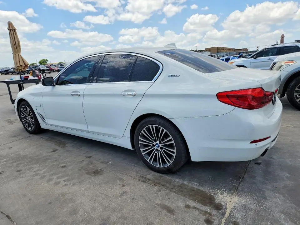 2018 BMW 530E   