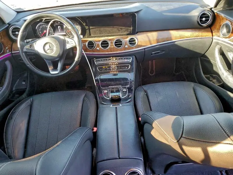 2018 MERCEDES-BENZ E 300  