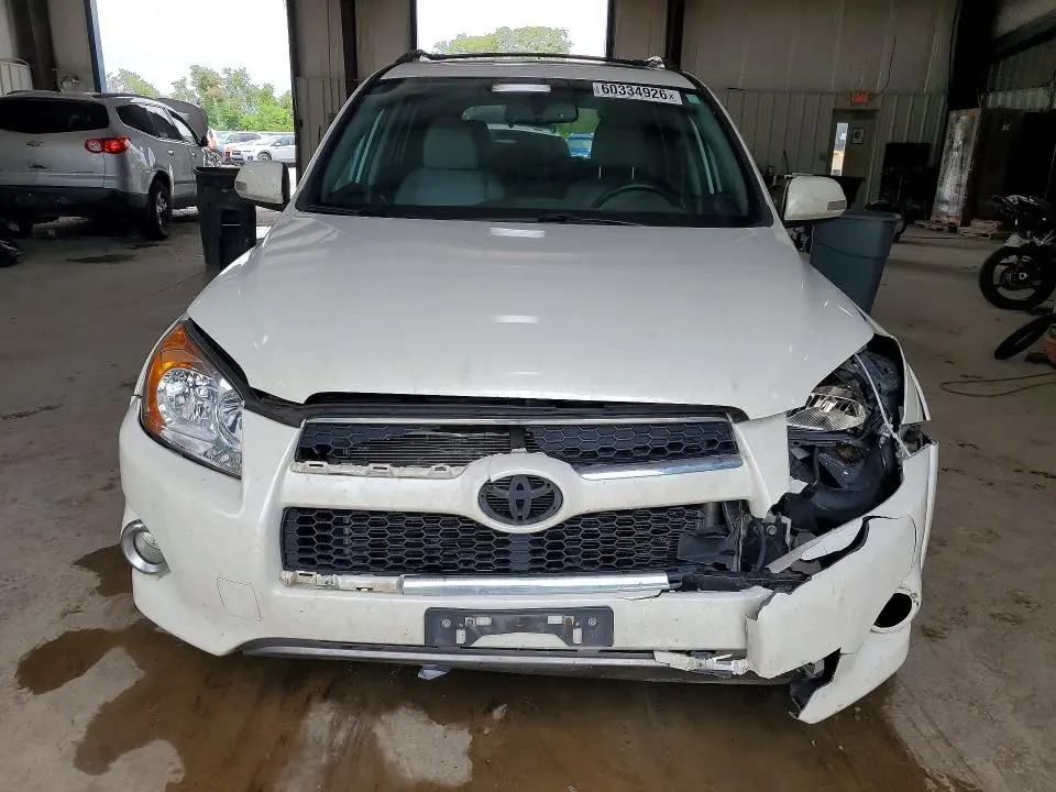 2011 TOYOTA RAV4 LIMITED  