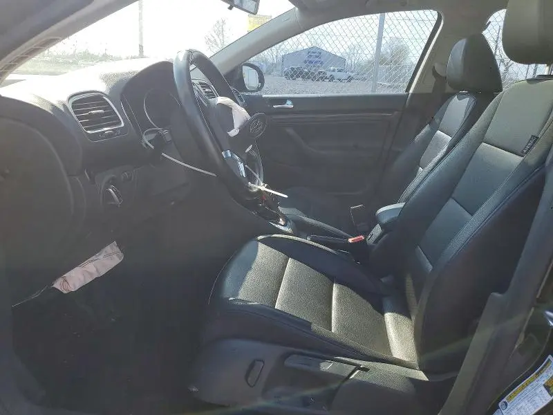 2013 VOLKSWAGEN JETTA S  
