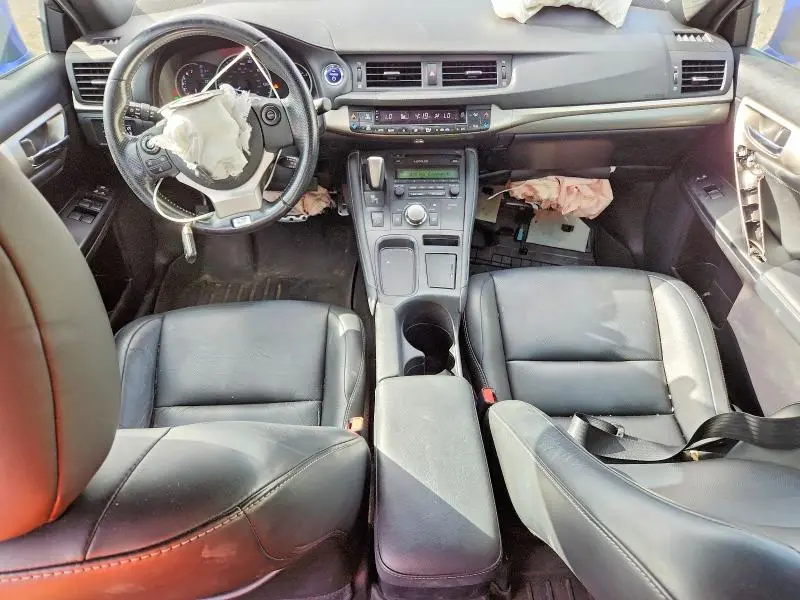 2016 LEXUS CT 200  