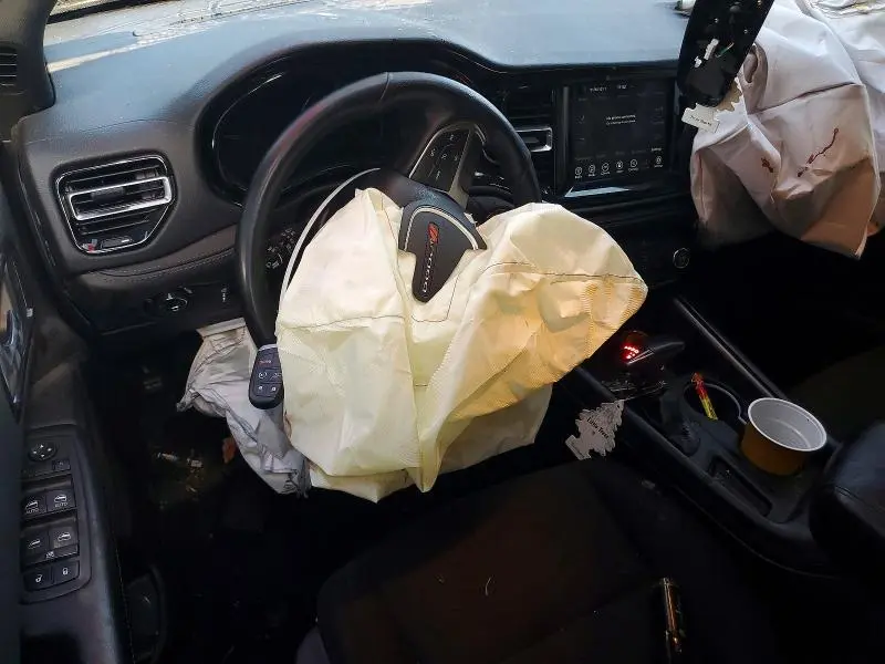 2023 DODGE DURANGO SXT  