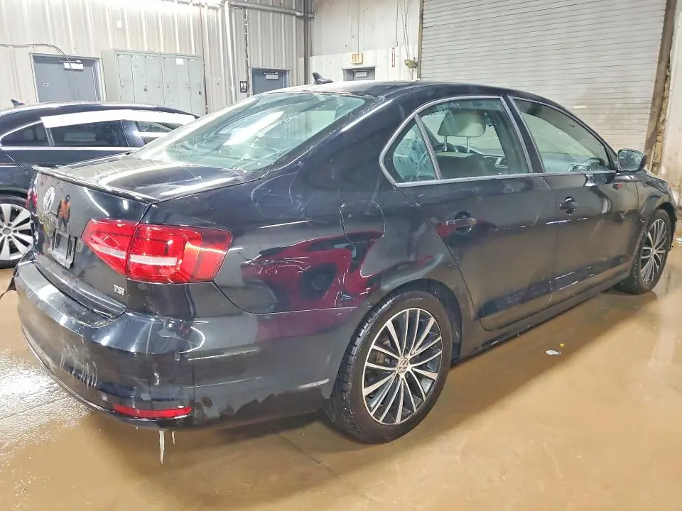 2015 VOLKSWAGEN JETTA SE  