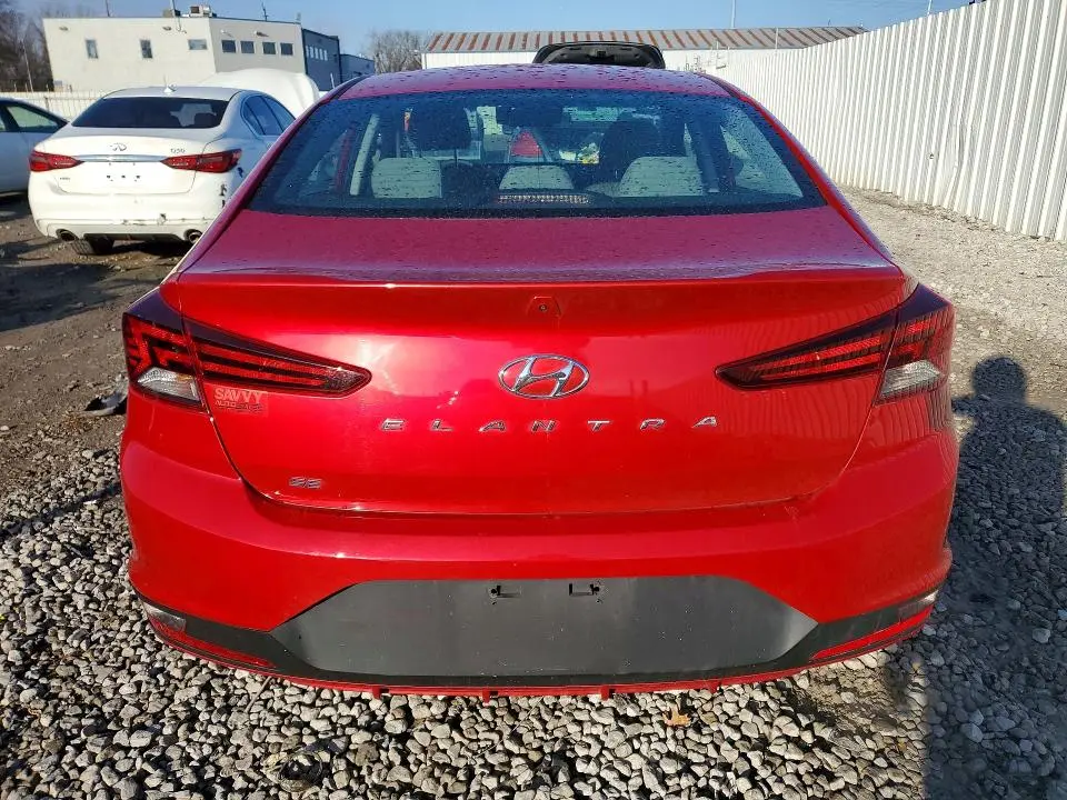 2020 HYUNDAI ELANTRA SE  