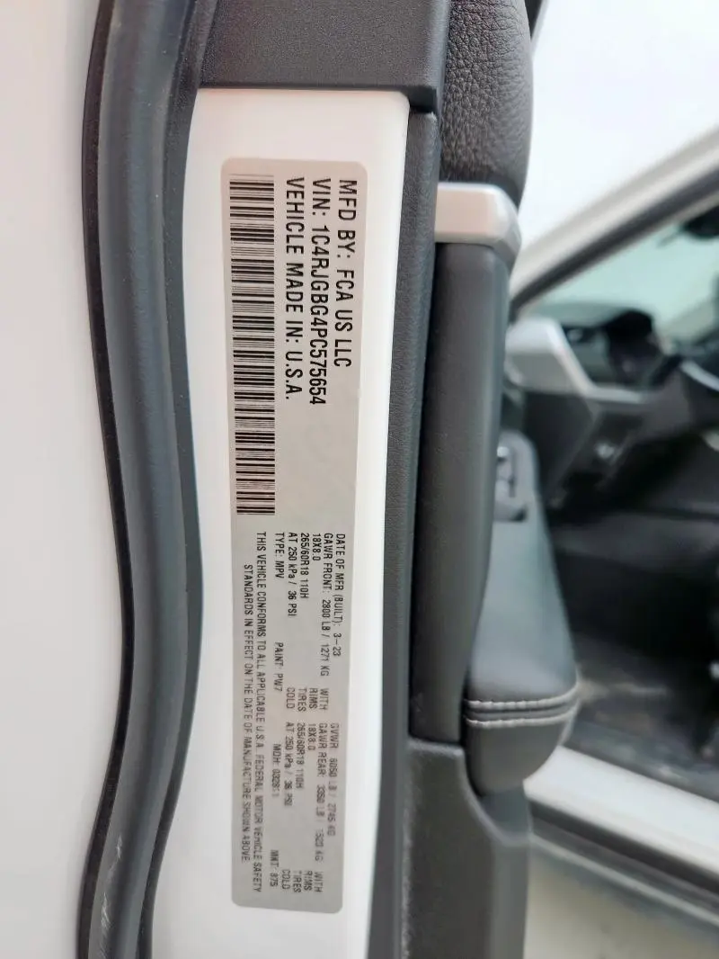 2023 JEEP GRAND CHEROKEE LIMITED  